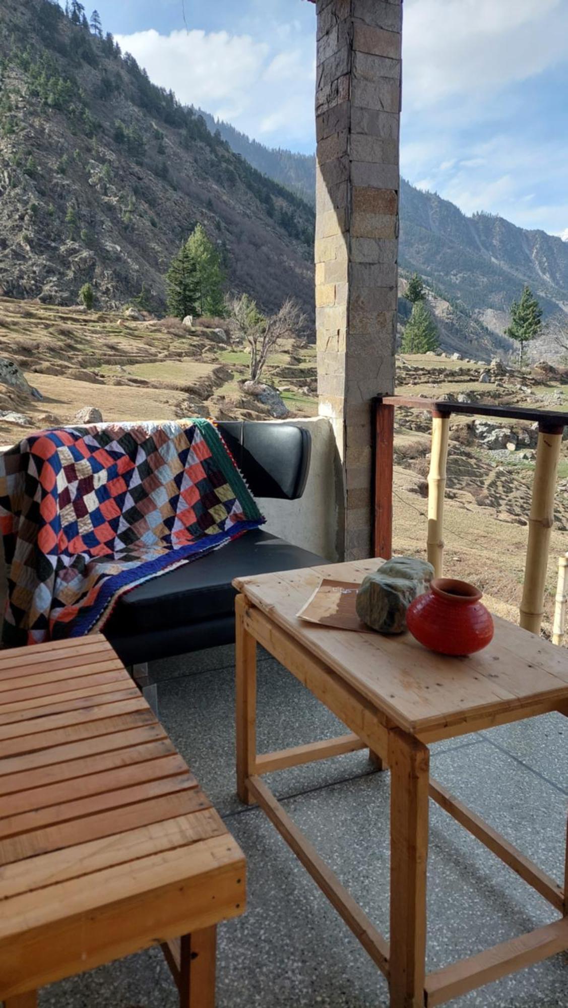 Khana Badosh Resort Kalam Eksteriør billede