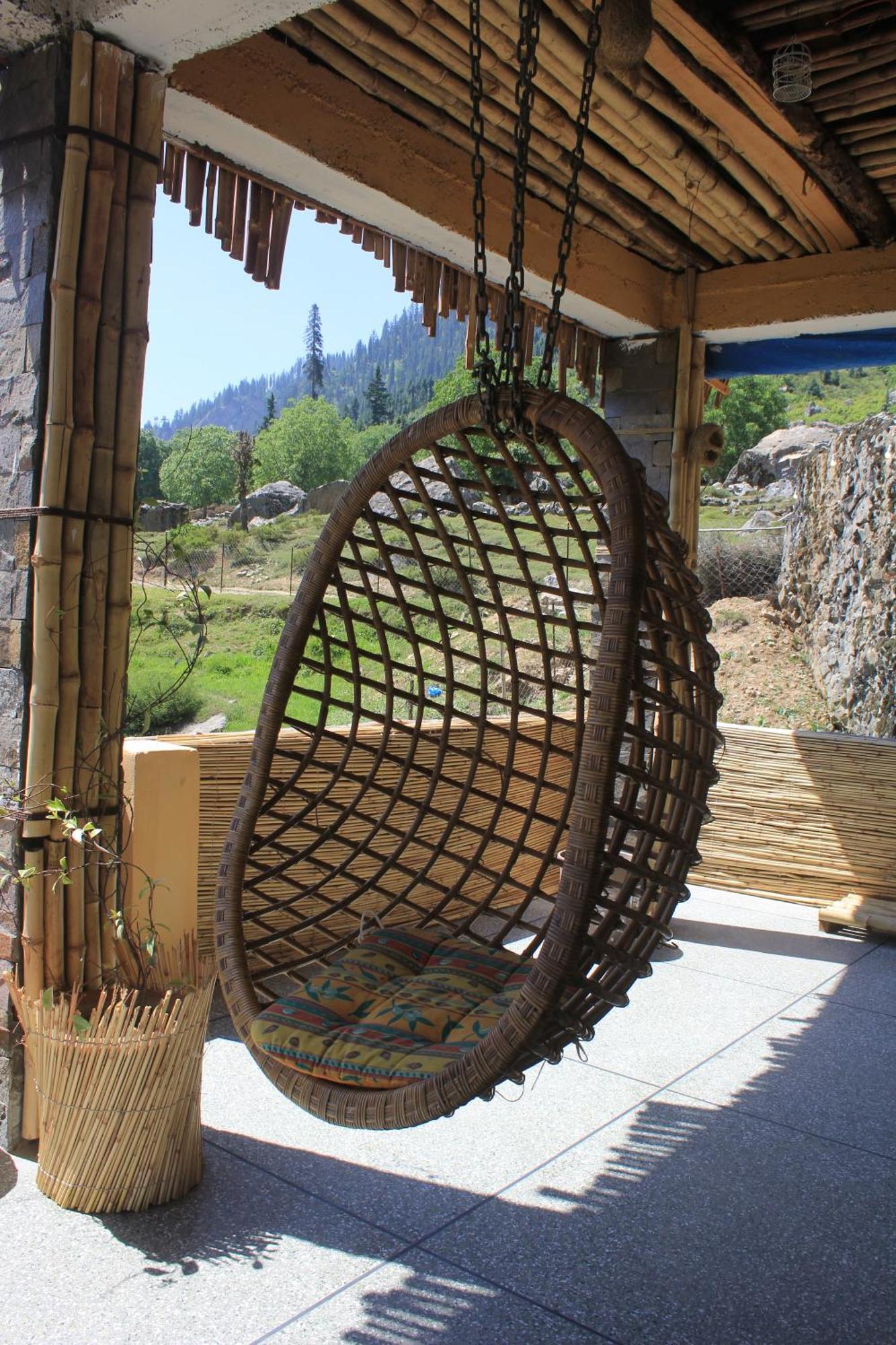 Khana Badosh Resort Kalam Eksteriør billede