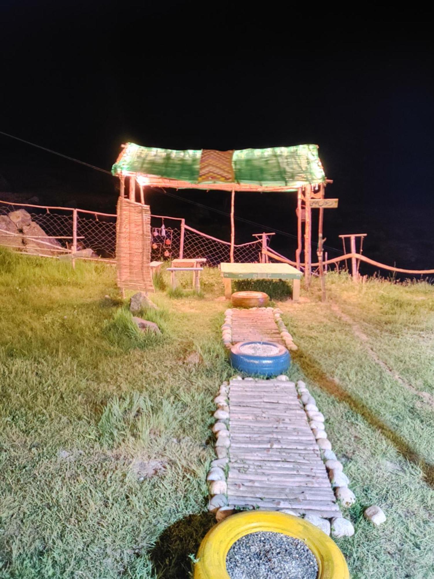 Khana Badosh Resort Kalam Eksteriør billede