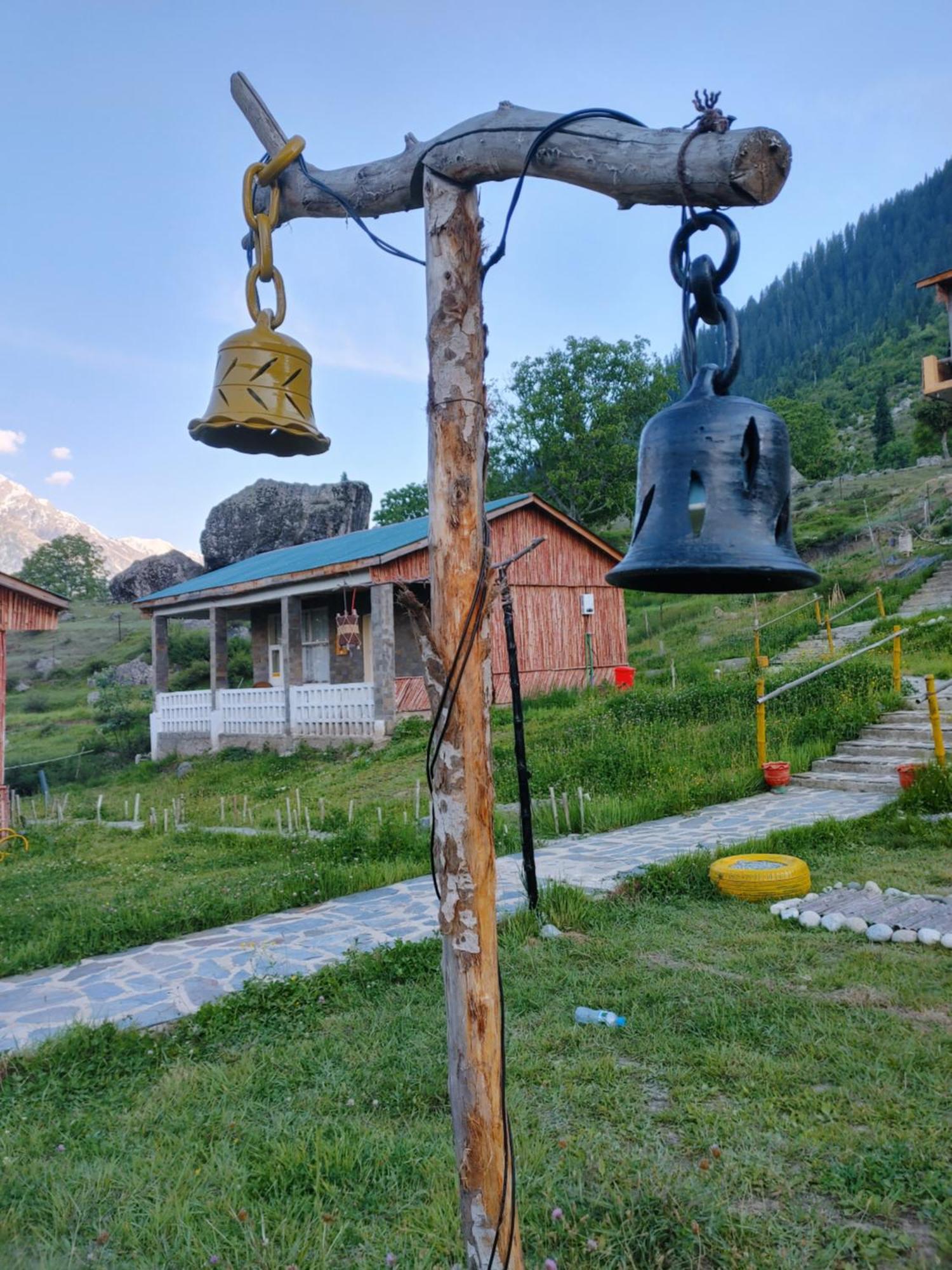 Khana Badosh Resort Kalam Eksteriør billede